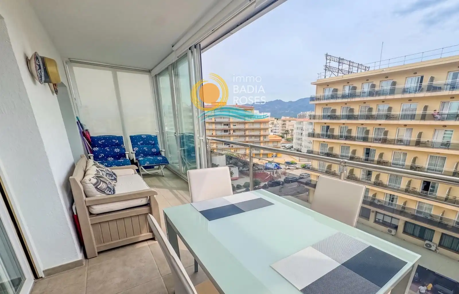 Vista exterior de Piso en venta en Roses con Aire acondicionado, Calefacción y Terraza