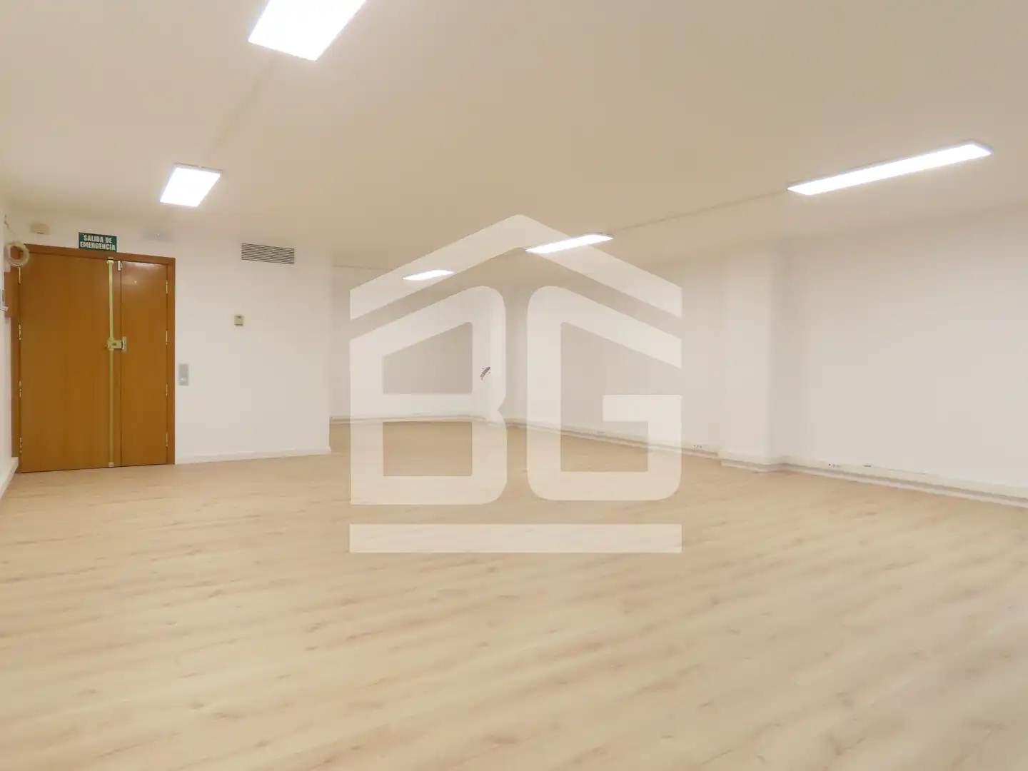Büro zum Verkauf in Granollers mit Klimaanlage, Heizung und Internet