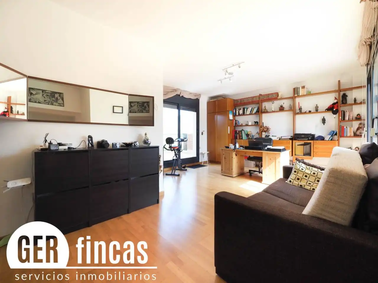 Sala de estar de Piso en venta en Viladecavalls con Aire acondicionado, Calefacción y Terraza