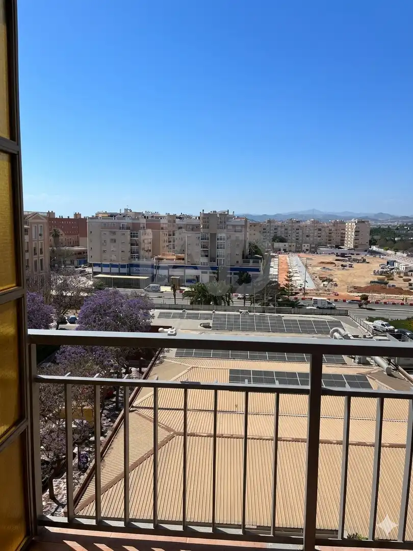 Vista exterior de Piso en venta en Málaga