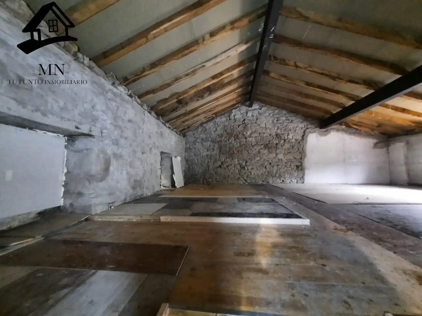 Casa o xalet en venda en Luena  amb Calefacció i Jardí privat