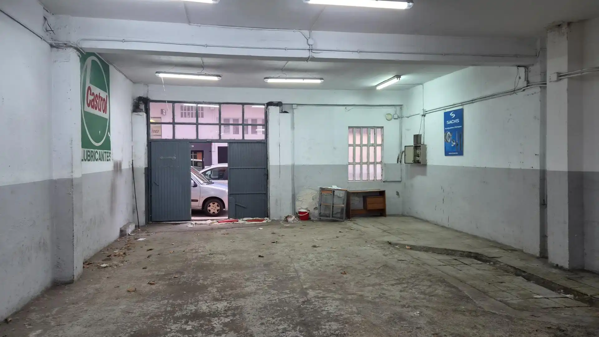 Local comercial en venda a Calle de la Batalla de Lepanto, imagen 7