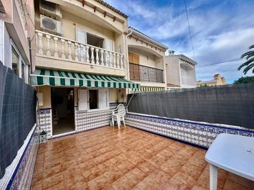 Bungalow amb balcó en venda a Calle RIO TAJO