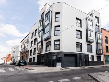 Piso con ascensor en venta en Calle Calle Abel