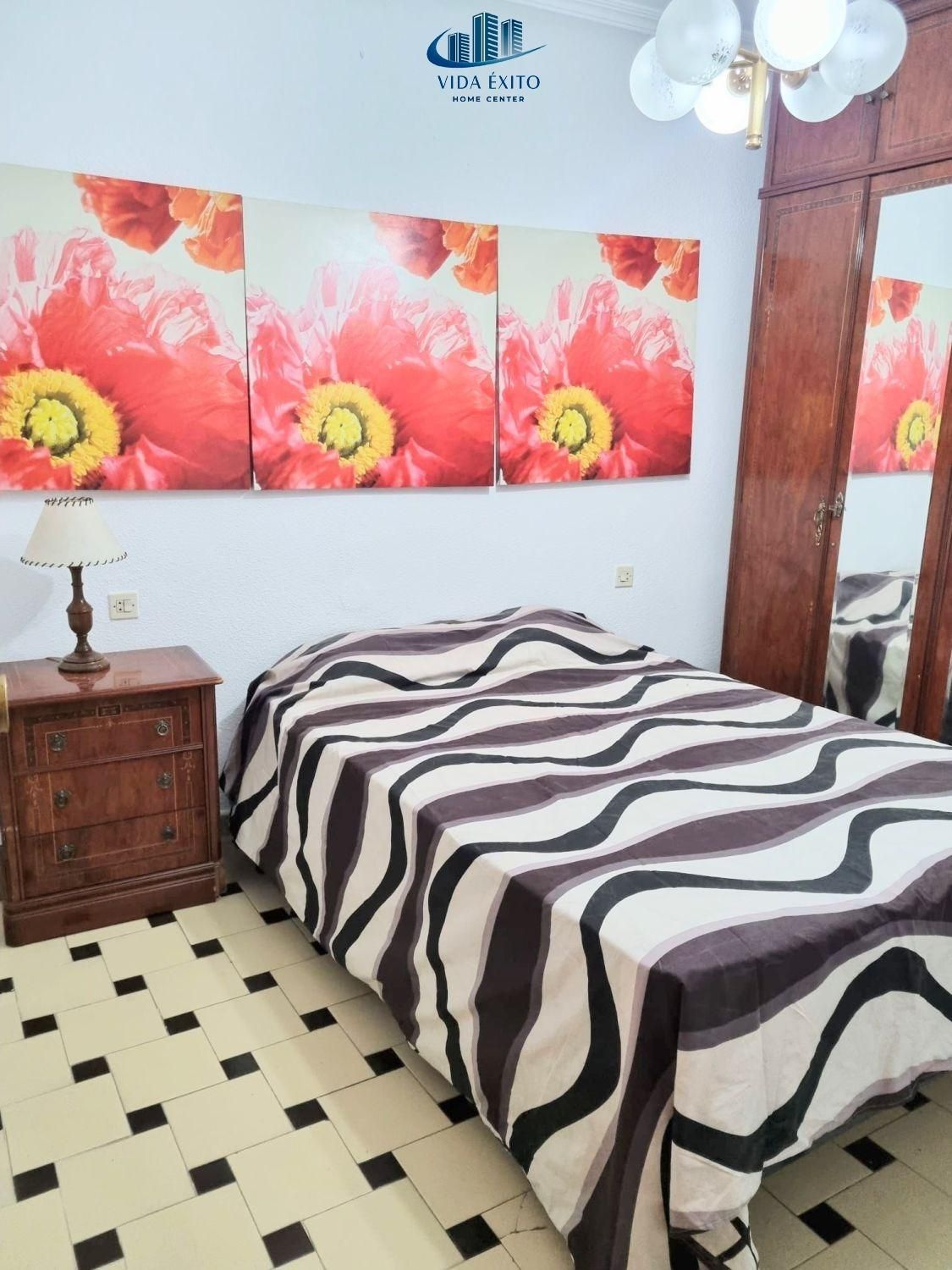 Habitación de Piso en venta en  Jaén Capital con Terraza y Trastero