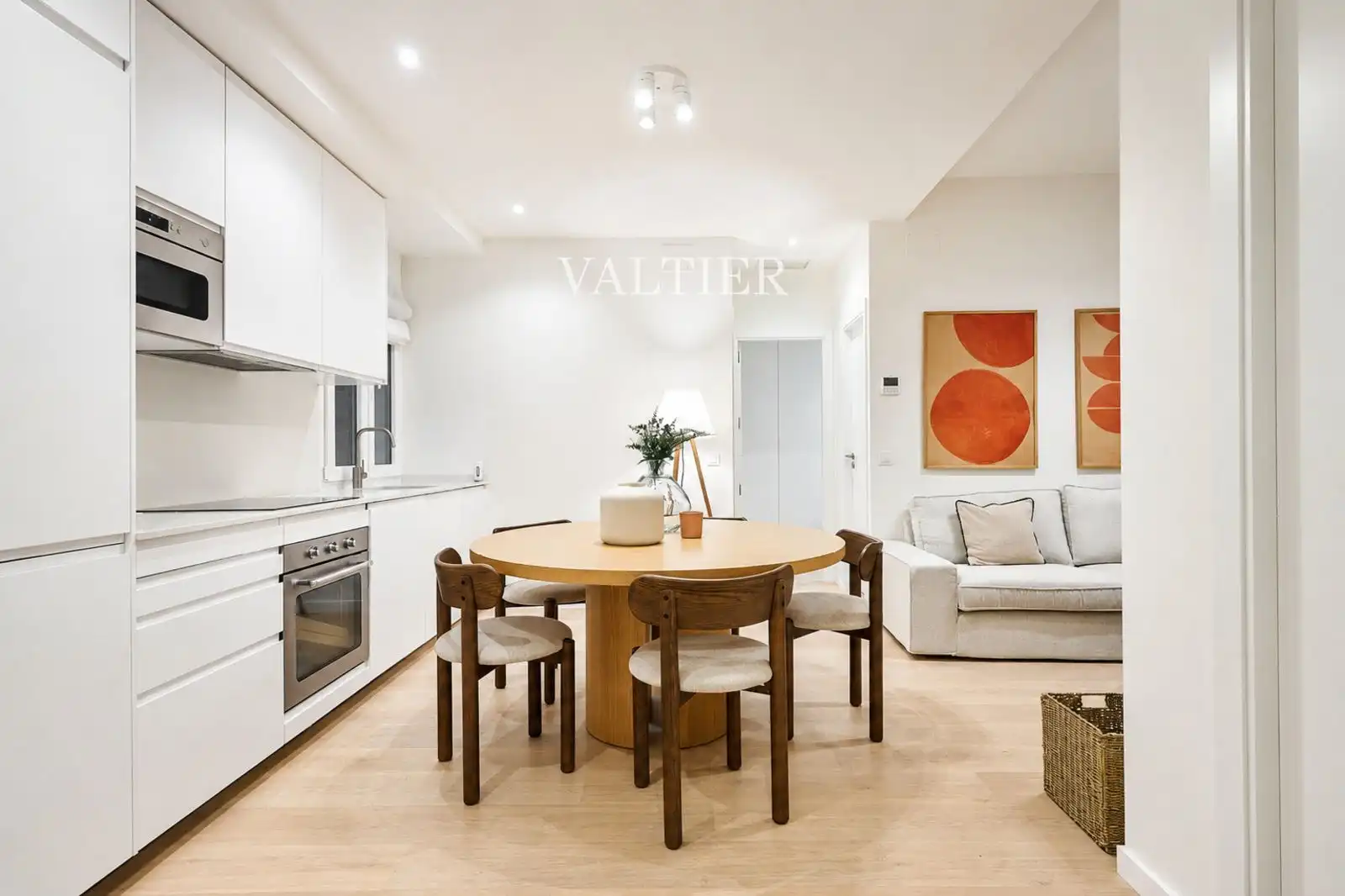 Wohnzimmer von Wohnung zur Miete in Madrid mit Klimaanlage, Möbliert und Haustiere erlaubt