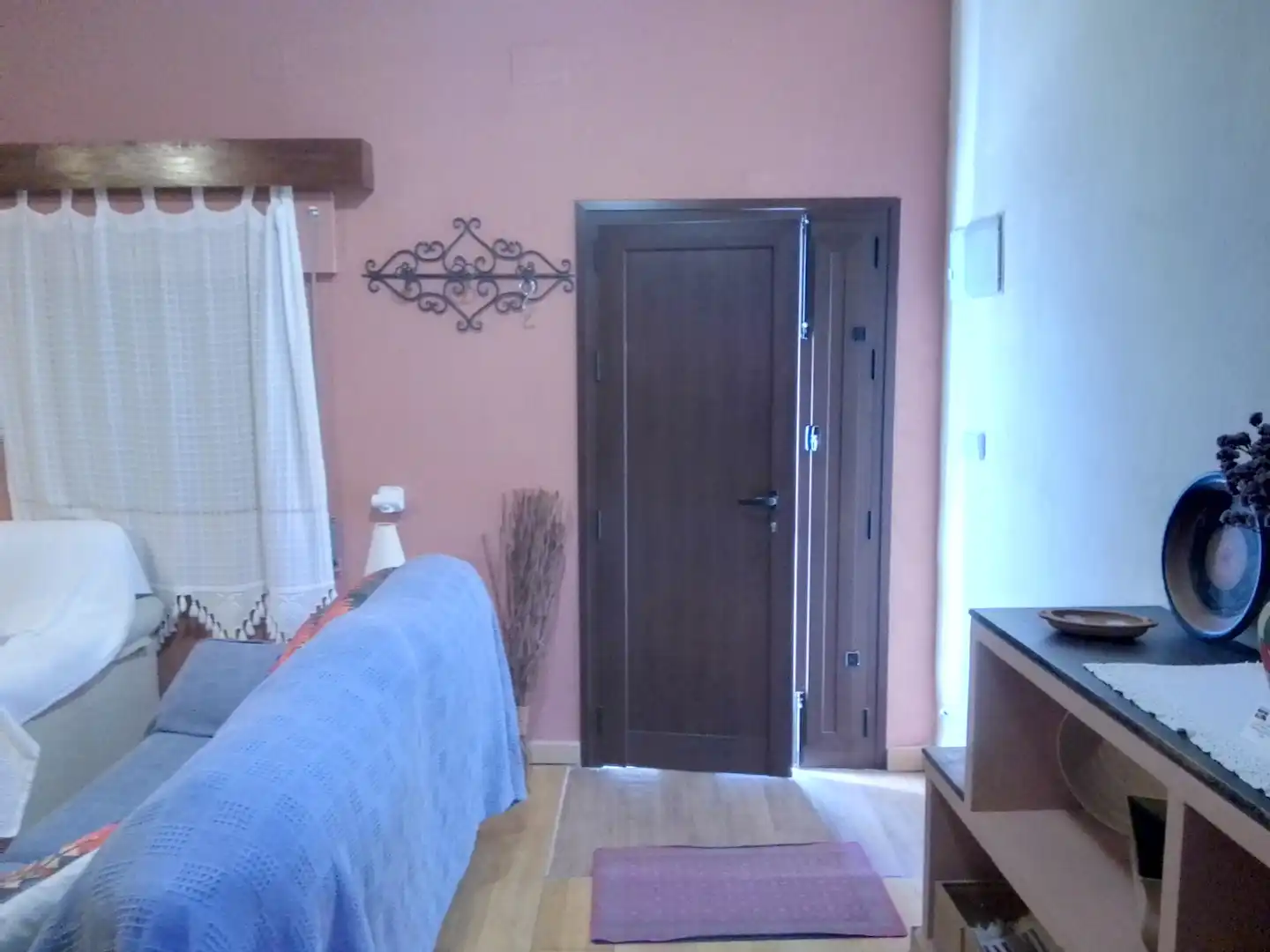 Casa rústica amb terrassa en venda a Villaluenga del Rosario, imagen 3
