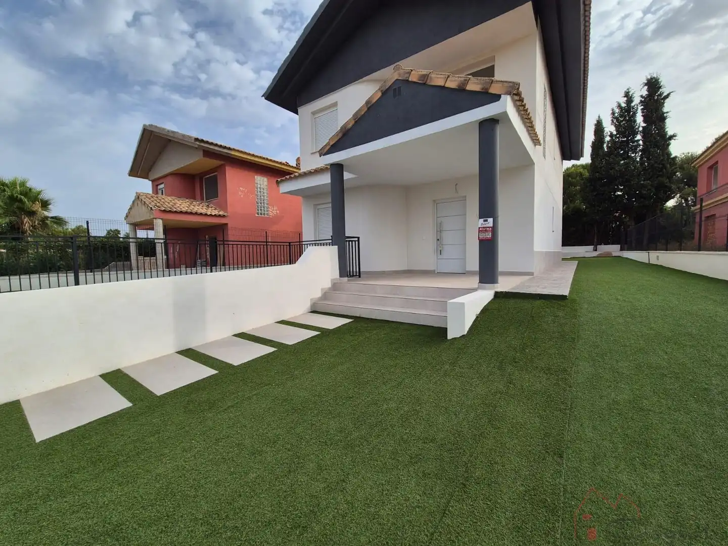 Detached house with terrace for sale in figuera