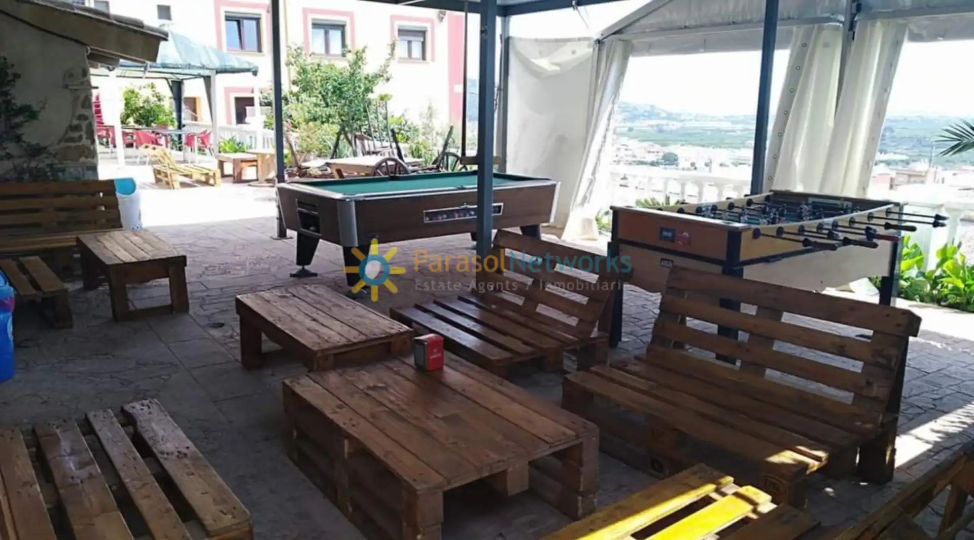 Terrace of Buildings for sale in Ador  with Community pool