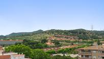 Vista exterior de Pis en venda en Badalona amb Aire condicionat, Calefacció i Terrassa