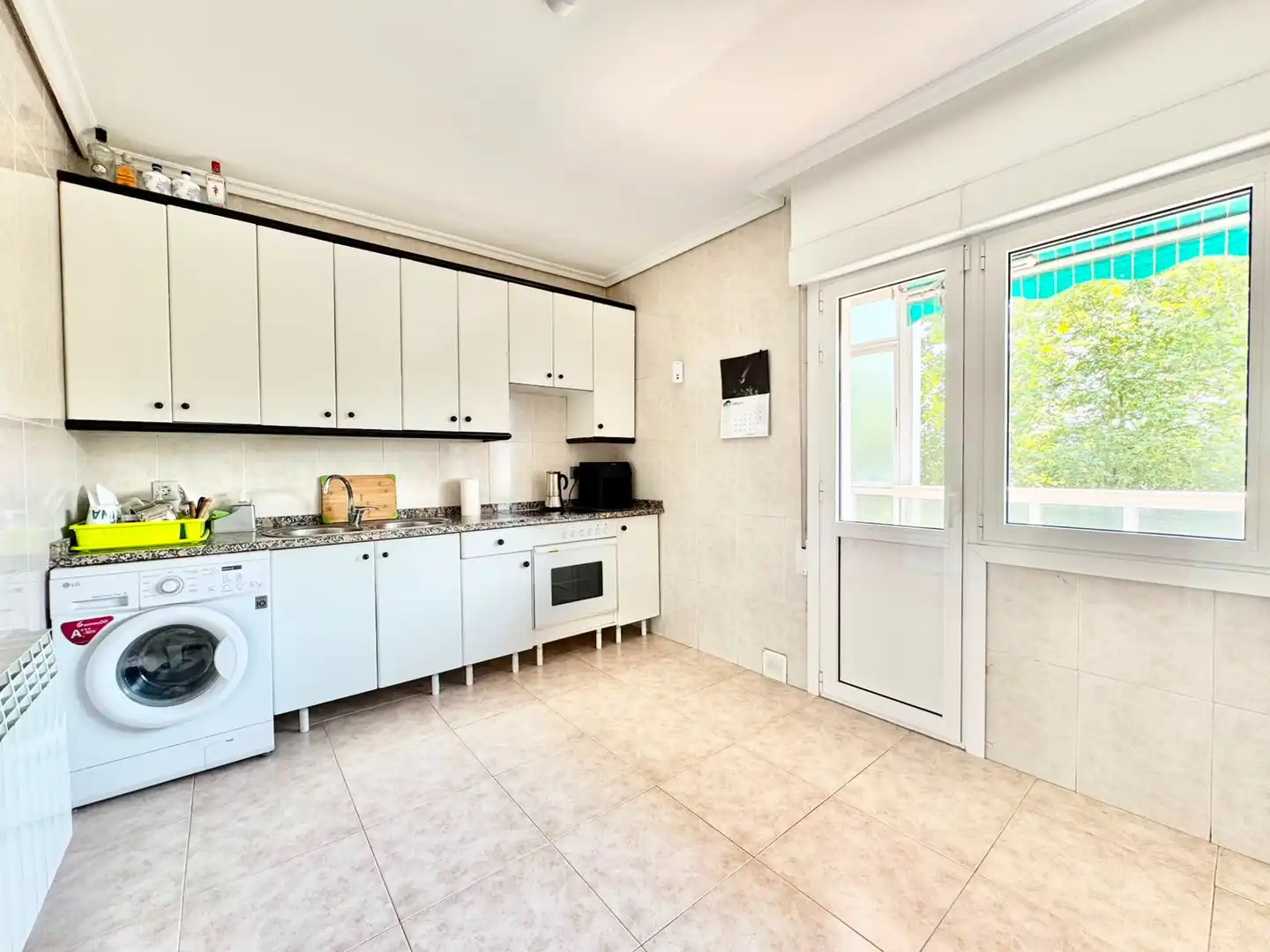 Kitchen of Flat for sale in Vitoria - Gasteiz  with Terrace and Storage room