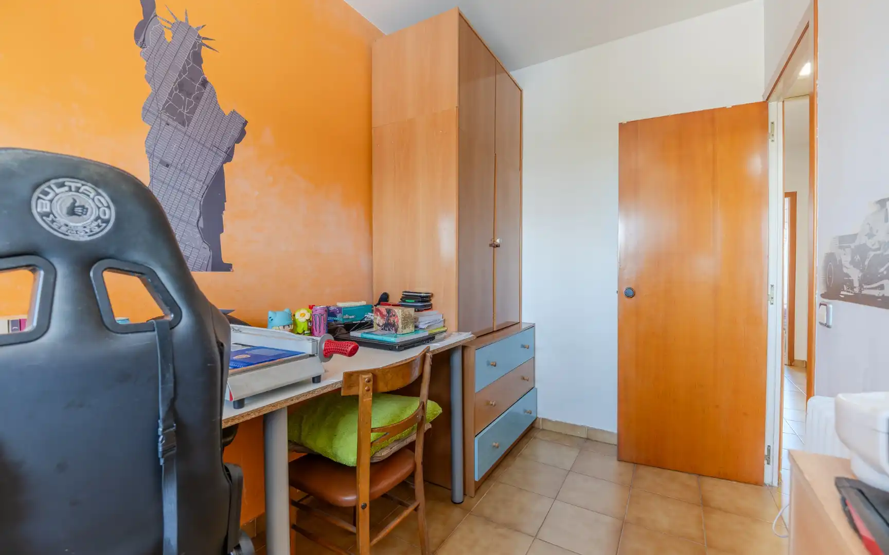 Habitación de Casa o chalet en venta en Girona con Aire acondicionado, Calefacción y Jardín privado