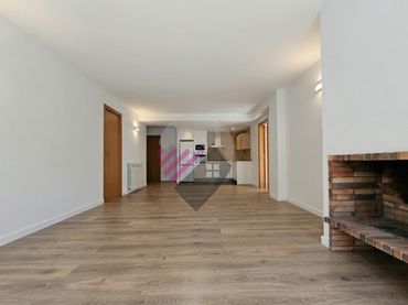 Wohnung mit Balkon zum Verkauf in Urbanització Solà del Tarter