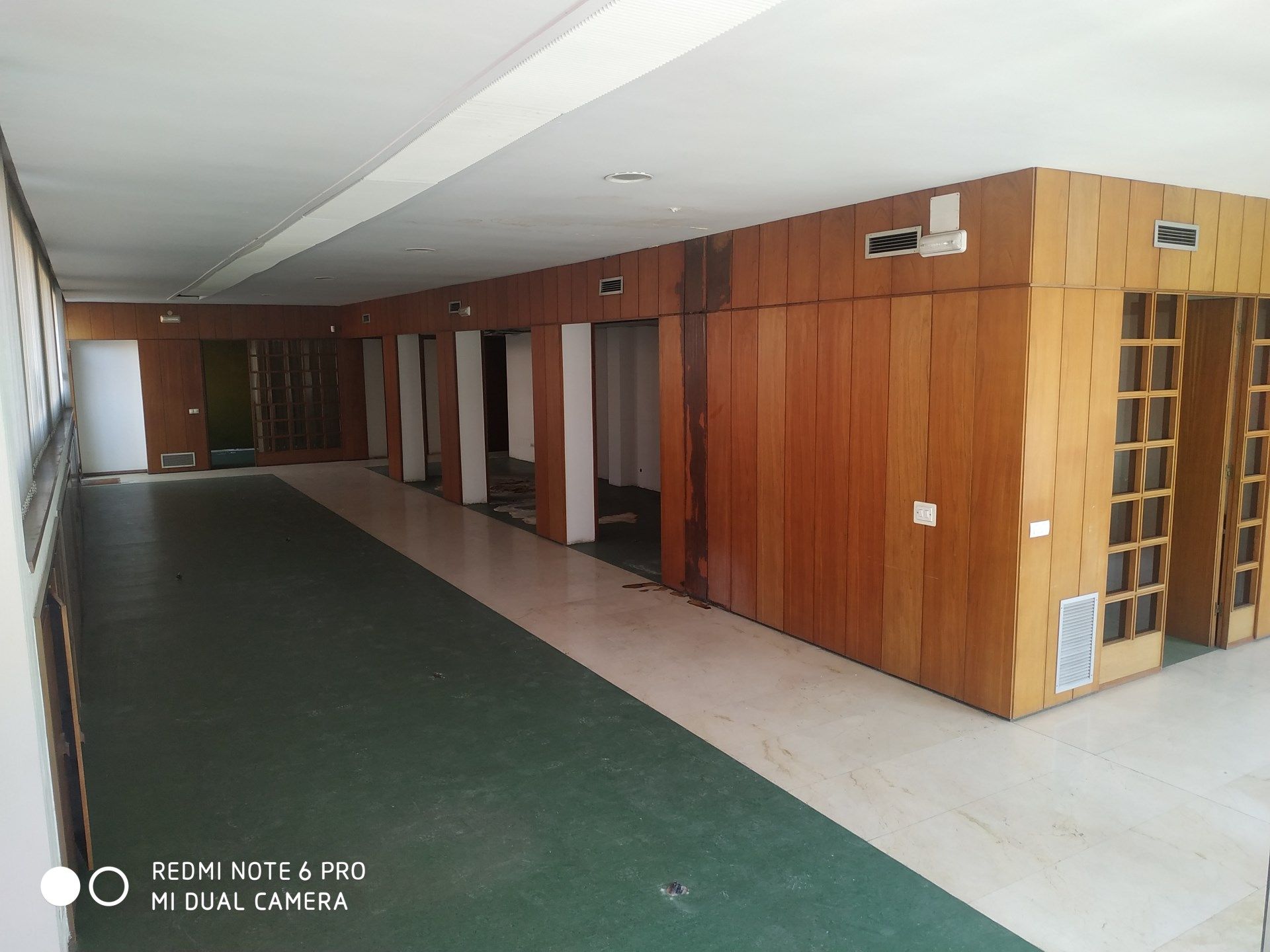 Local en venda a Major, Barri Vell