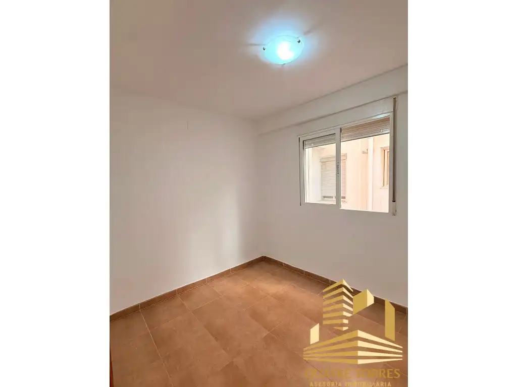 Habitación de Piso en venta en Valencia