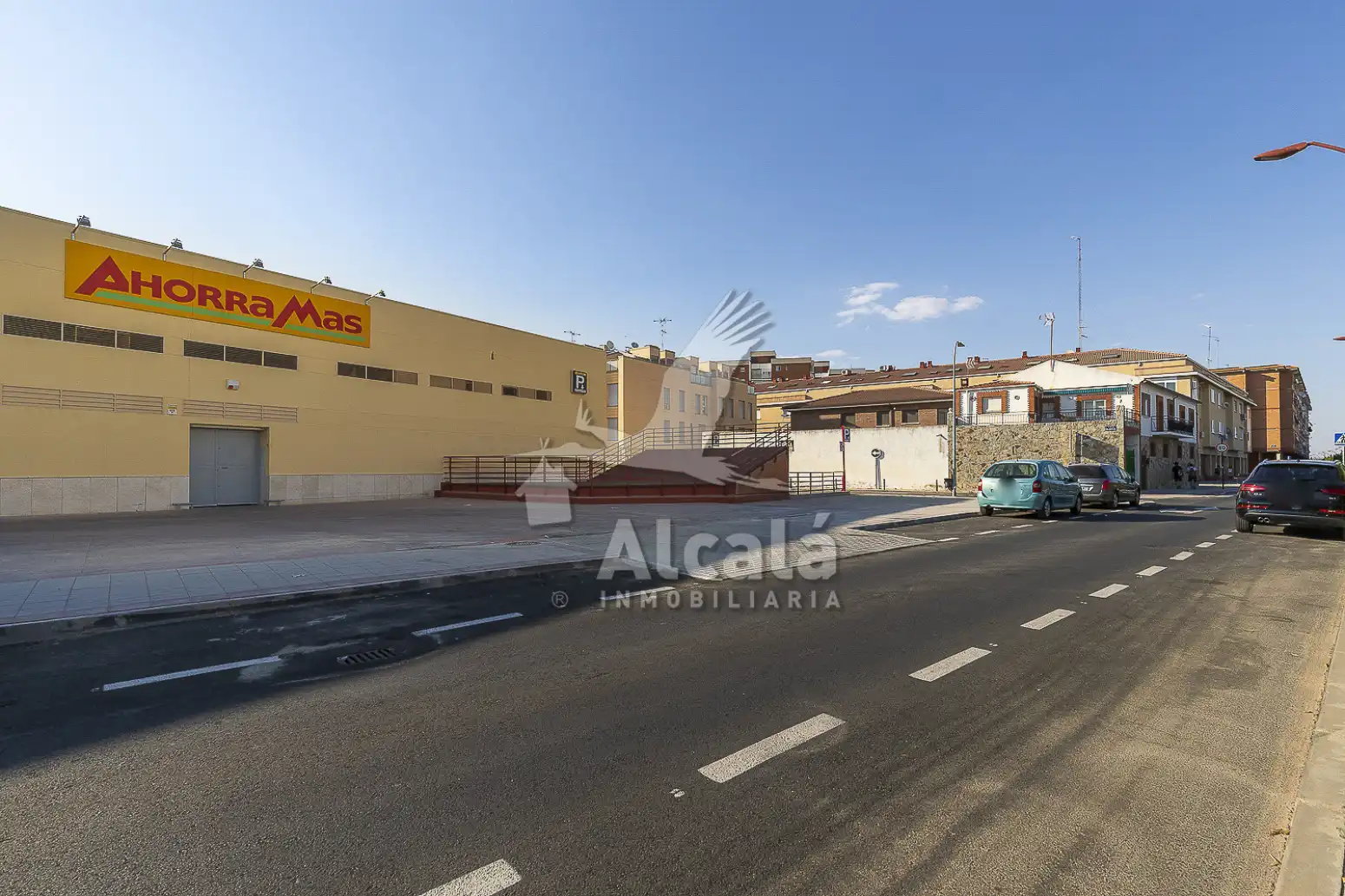 Vista exterior de Pis en venda en Azuqueca de Henares amb Calefacció i Terrassa