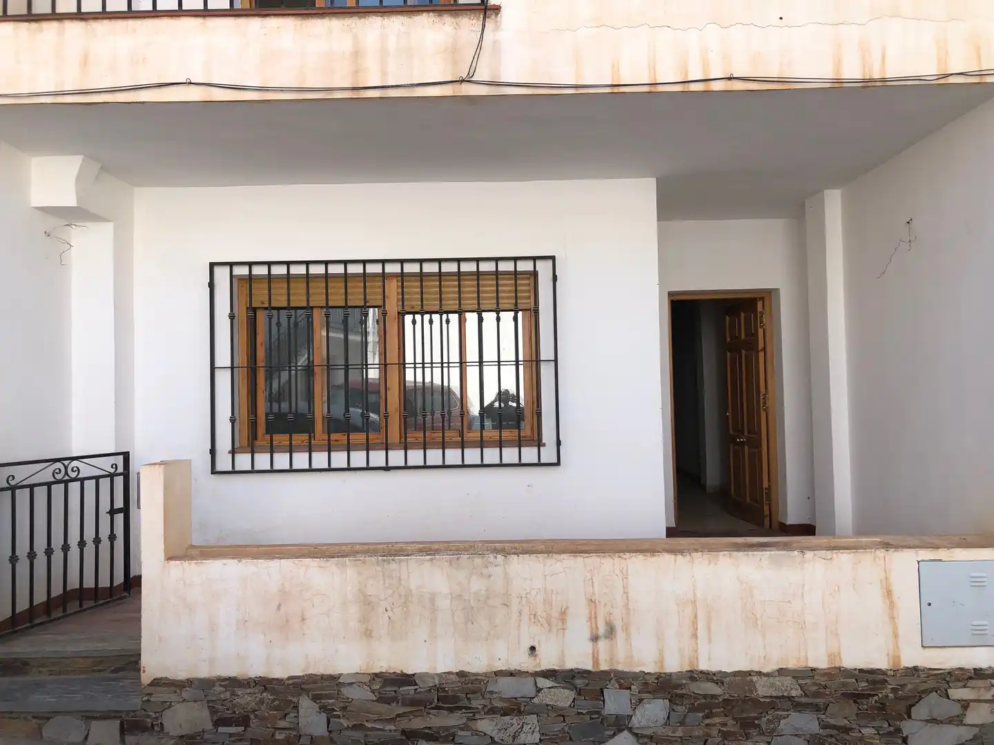 Vista exterior de Casa adosada en venta en Nevada con Terraza y Trastero