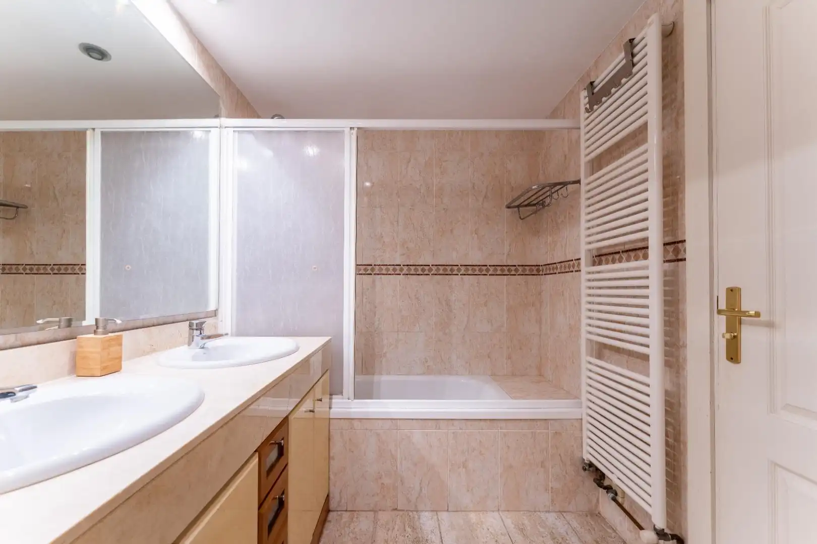 Bathroom of Detached homes for sale in  Palma de Mallorca  with Air Conditioner, Heating and Private garden
