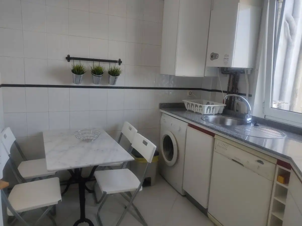 Flat for rent in Monte Alto - Zalaeta - Atocha