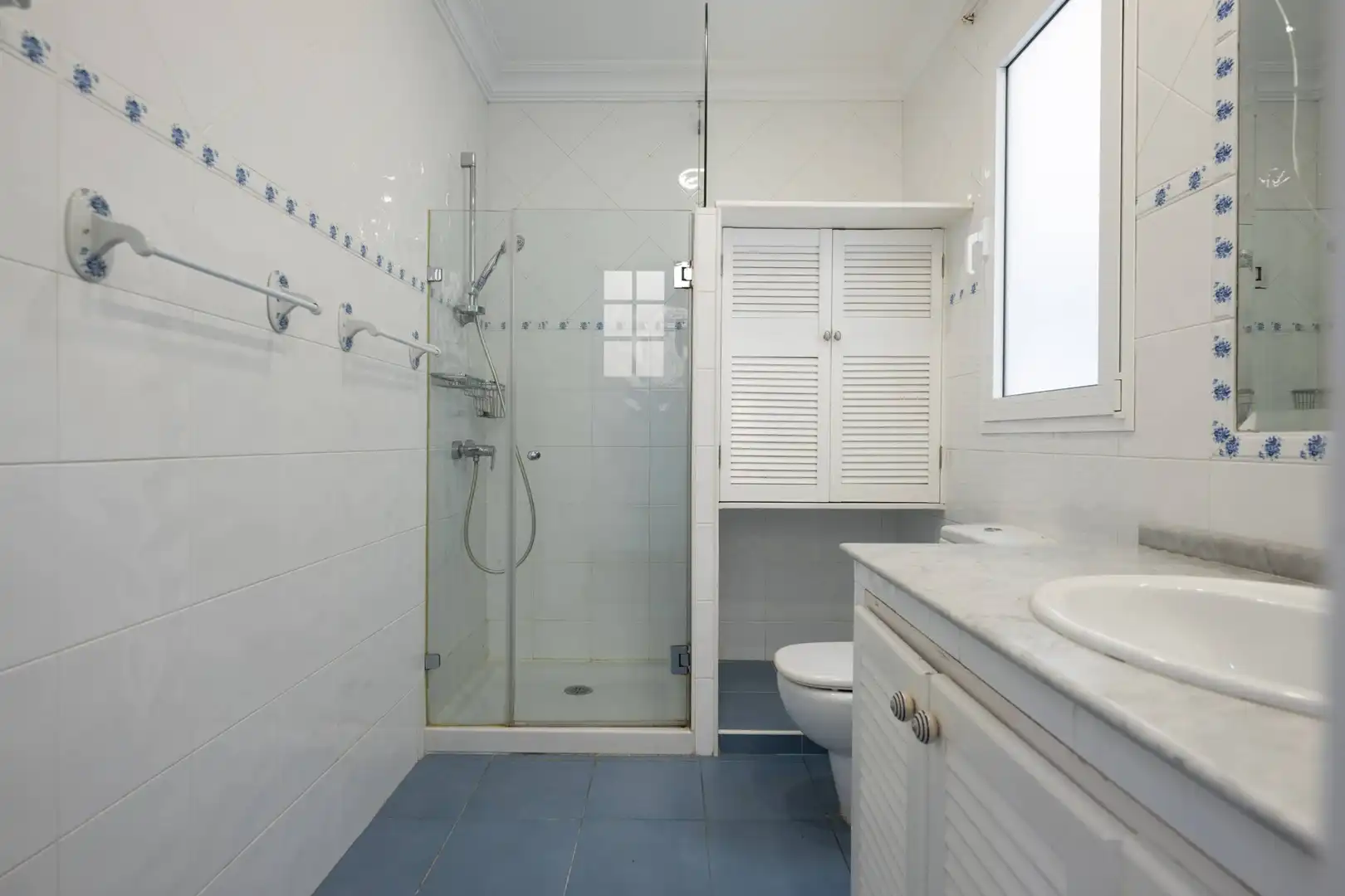 Bathroom of Flat for sale in Las Palmas de Gran Canaria