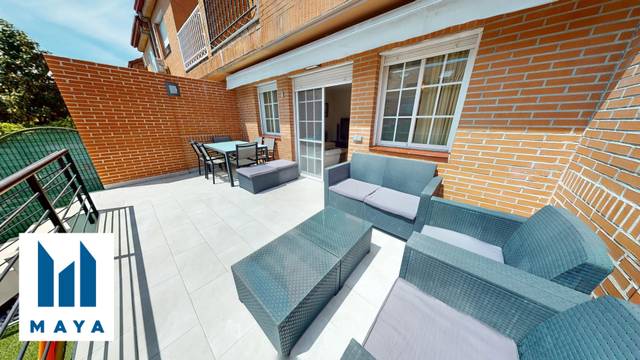 Casa adosada en Venta en Sector 3