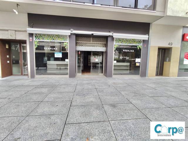 Local comercial en Venta en Carlos III en 2º Ensanche