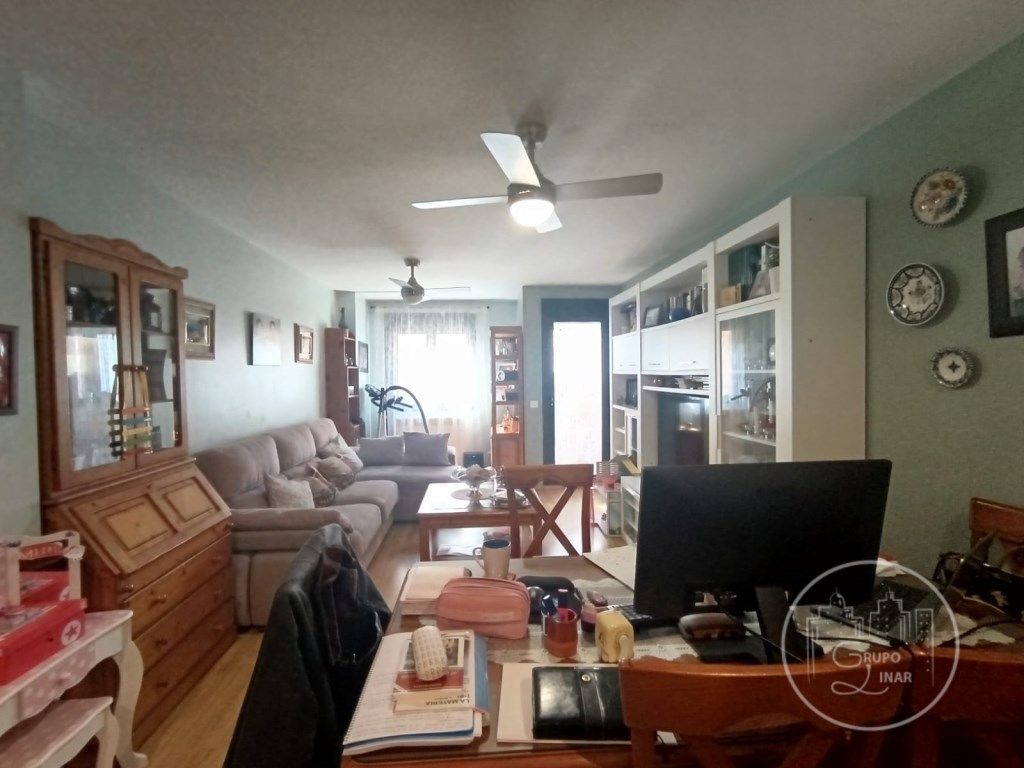 Sala d'estar de Pis en venda en Ávila Capital amb Terrassa i Piscina