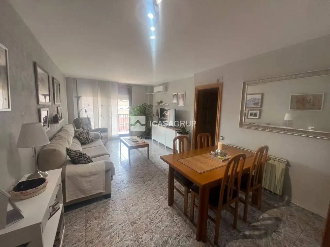 Sala de estar de Piso en venta en Rubí con Aire acondicionado, Calefacción y Balcón