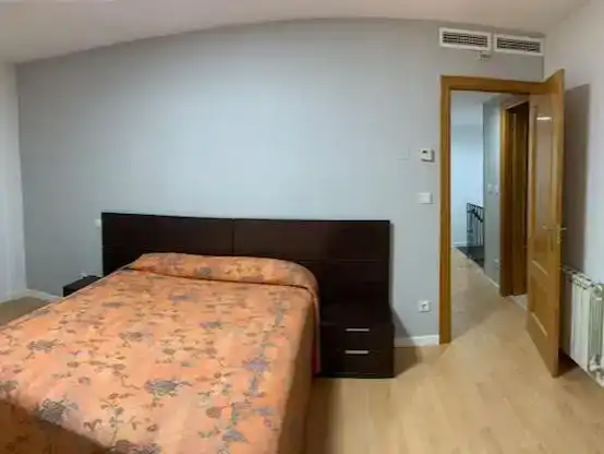 Dormitori de Dúplex en venda en Caspe amb Aire condicionat i Balcó
