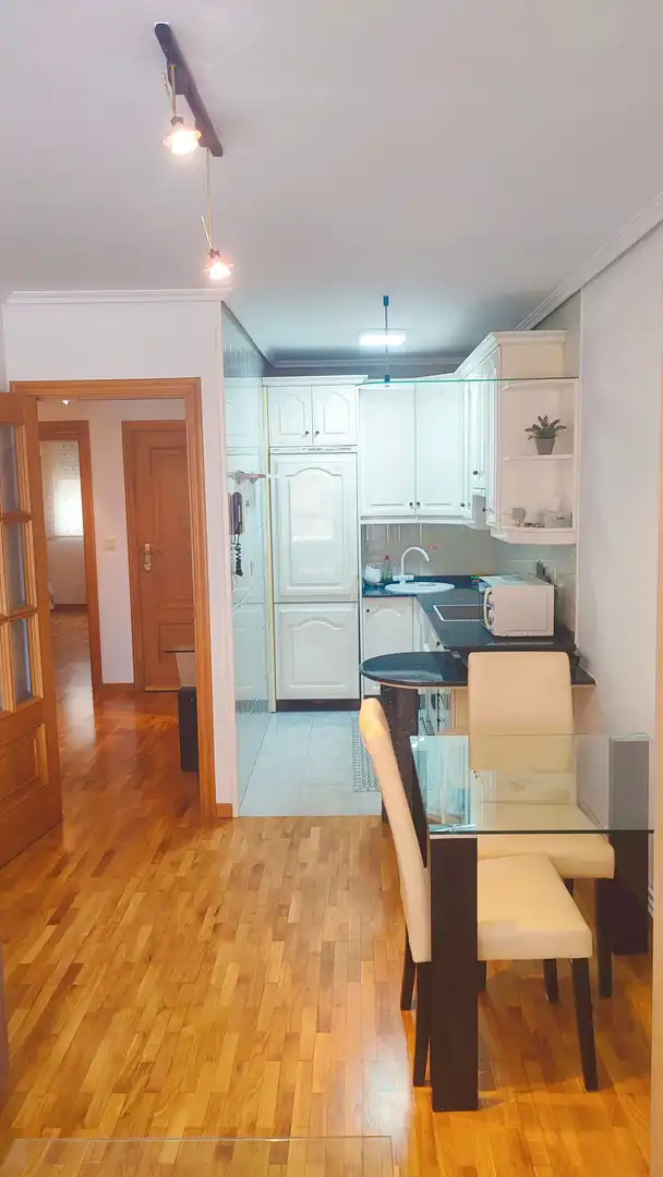 Appartement compact avec ascenseur à louer à Zona Alta, imagen 3