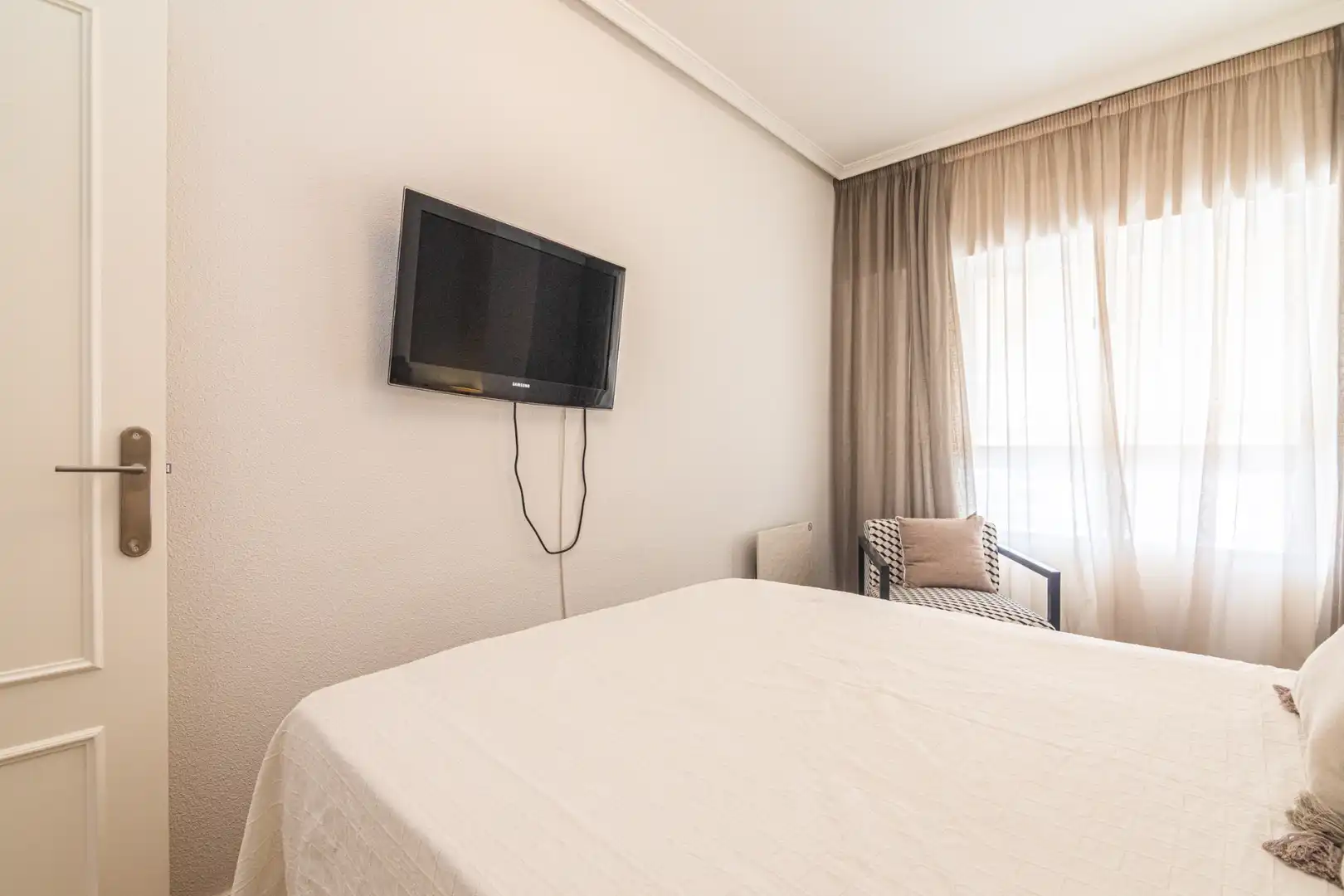 Habitación de Piso en venta en Santa Pola con Aire acondicionado y Amueblado