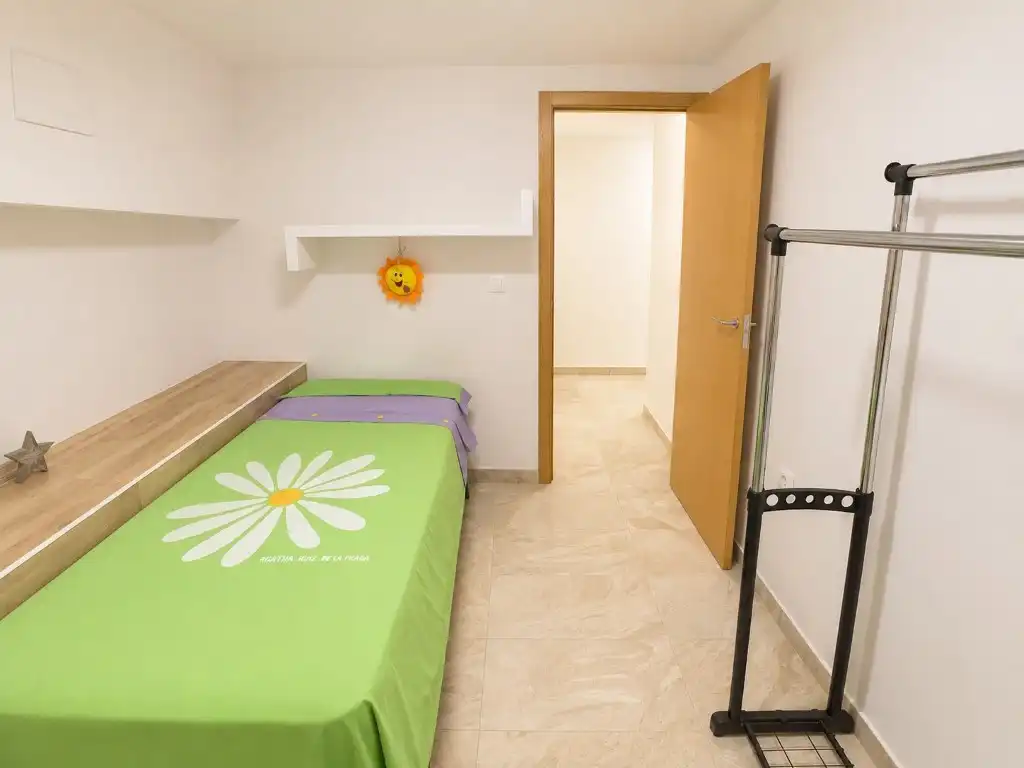 Dormitori de Casa o xalet en venda en Santa Pola amb Aire condicionat, Piscina i Piscina comunitària