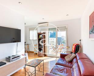 Living room of Flat to rent in  Barcelona Capital  with Air Conditioner, Heating and Furnished