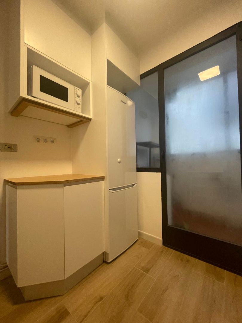 Cocina de Apartamento de alquiler en Ferrol con Calefacción, Amueblado y Horno