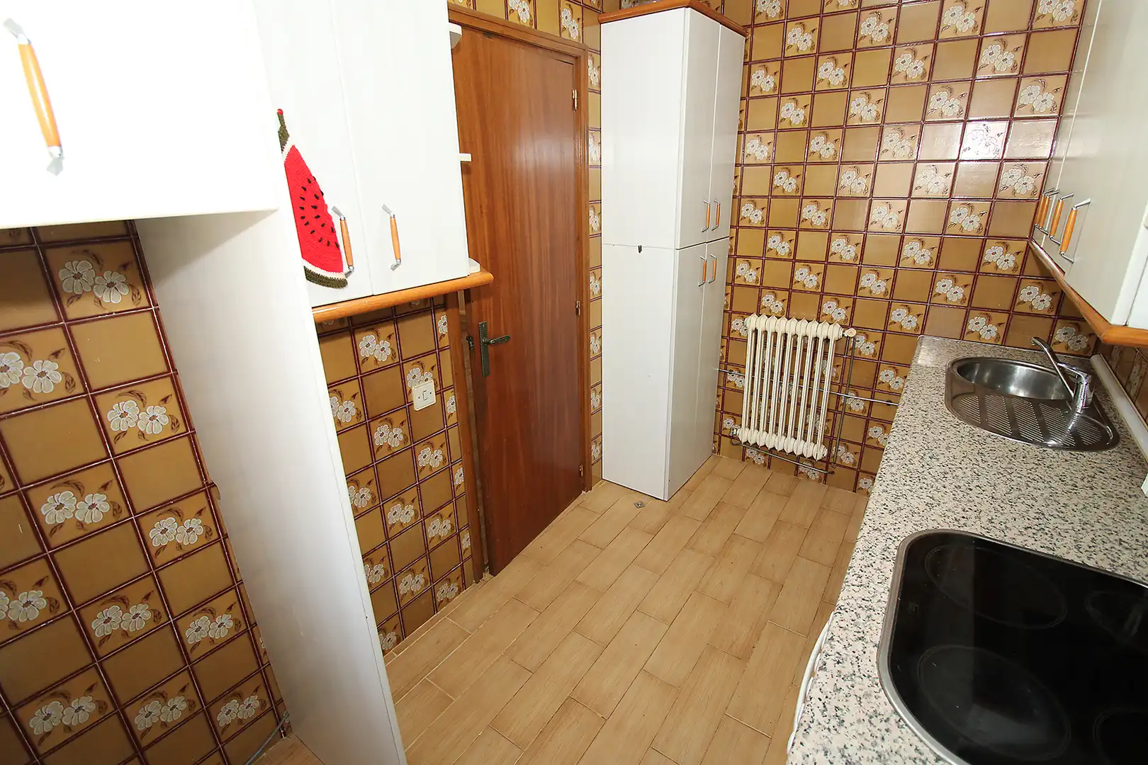Detached house with garden for sale in Calle Bolivia, imagen 28