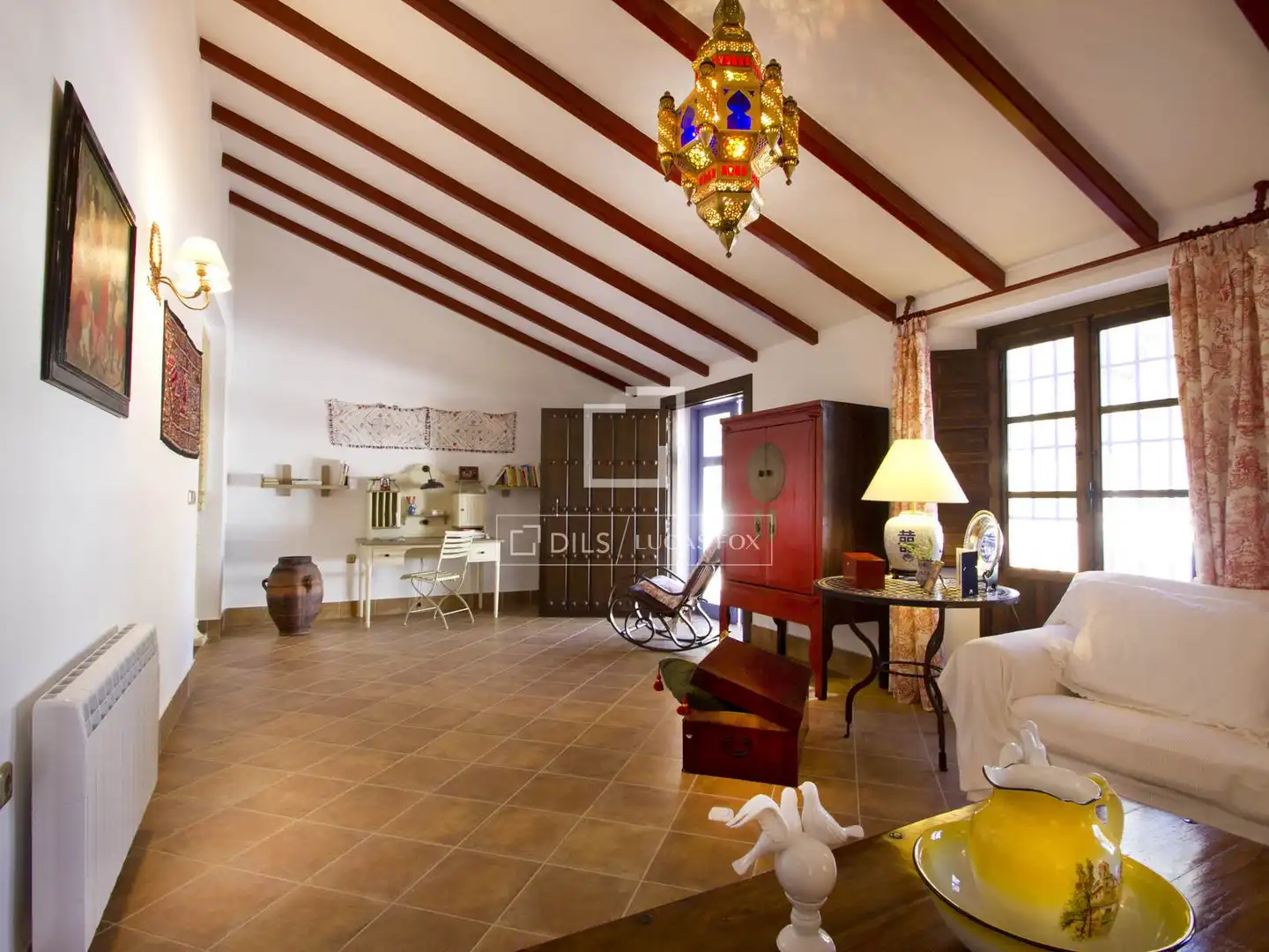 Sala d'estar de Finca rústica en venda en Archidona amb Aire condicionat, Calefacció i Jardí privat