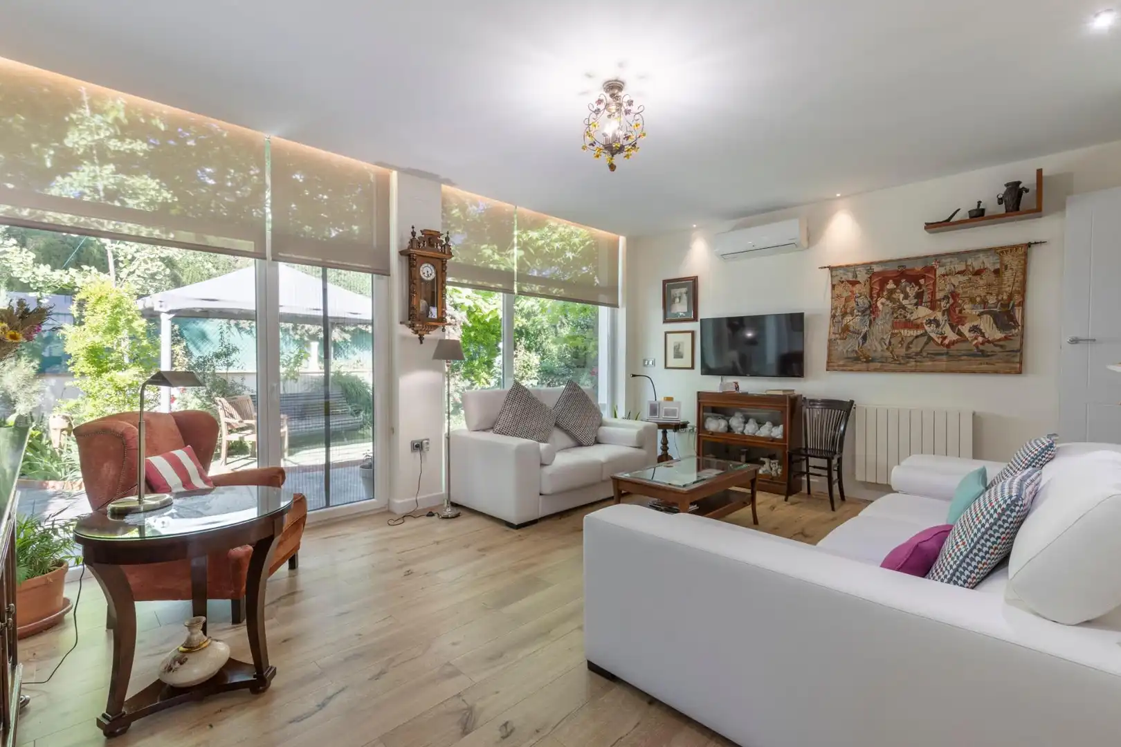 Detached house with terrace for sale in Calle del Mirador de la Sierra, imagen 2