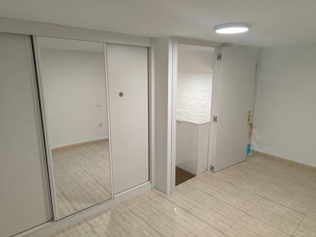 Dúplex en Venta en Calle del Duque de Fernán Núñez, 3b en Embajadores - Lavapiés