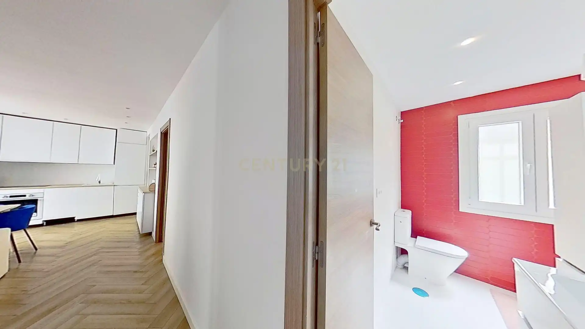 Flat for sale in Málaga  with Air Conditioner, Washing machine and Balcony