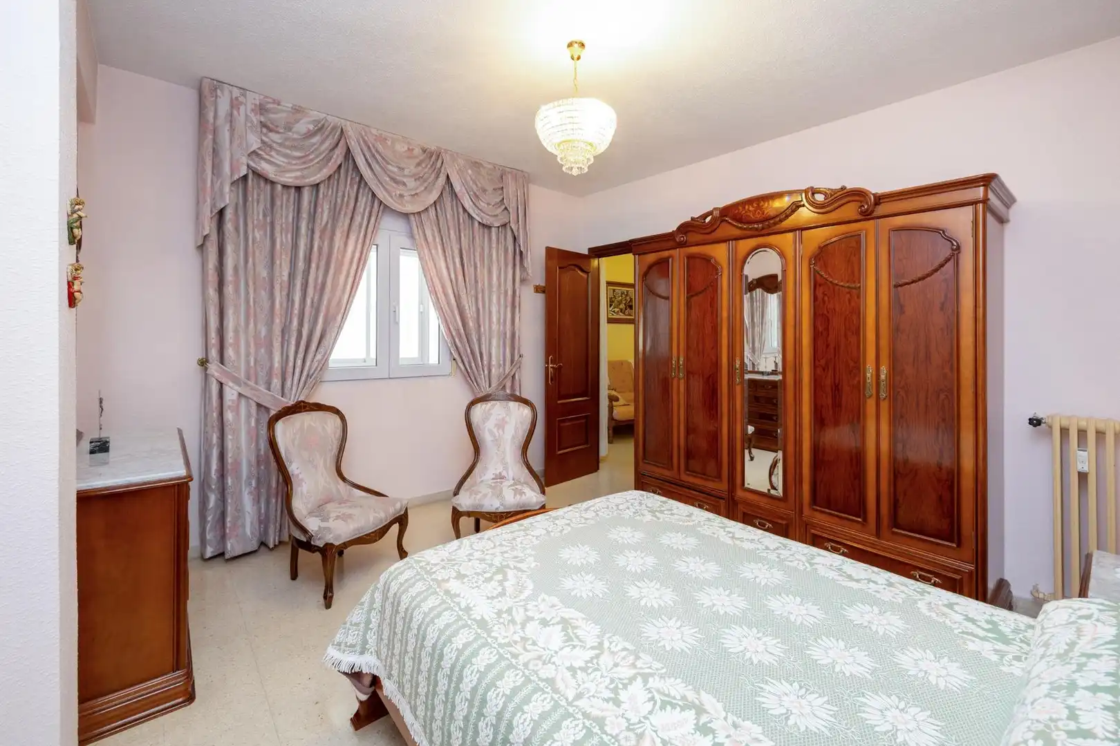 Schlafzimmer von Wohnung zum Verkauf in Granada mit Heizung und Balkon