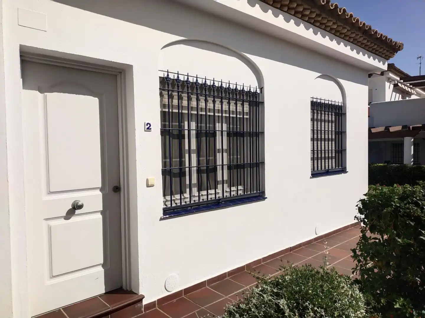 Vista exterior de Apartamento en venta en Chiclana de la Frontera con Jardín privado, Terraza y Amueblado