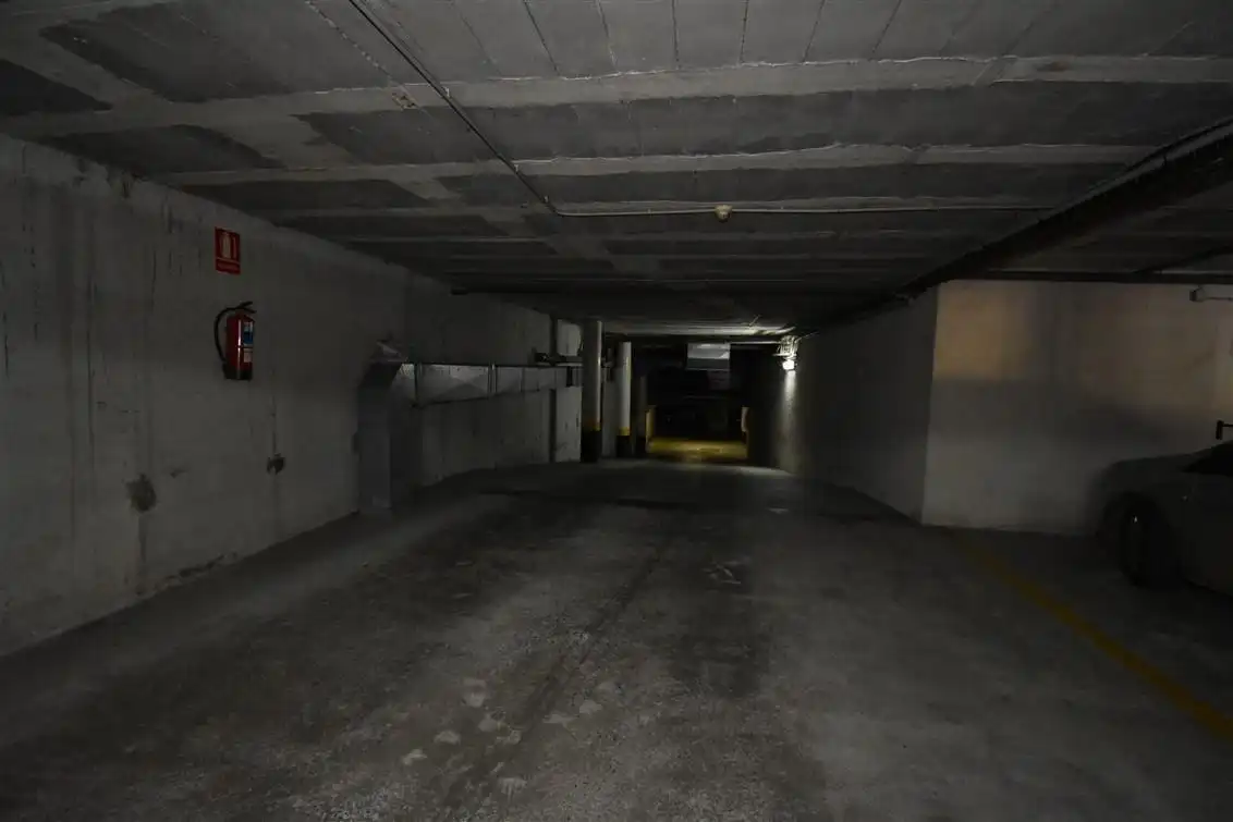 Parking de Piso en venta en Ampuero con Calefacción, Parquet y Terraza