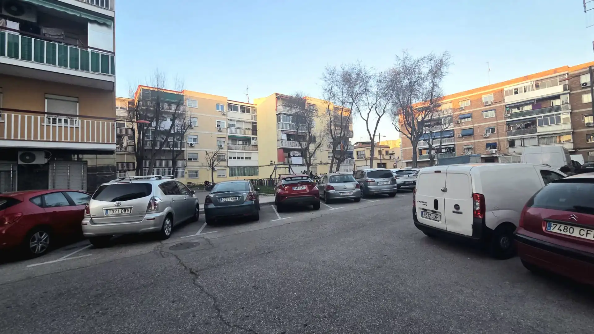 Aparcament de Pis en venda en Parla amb Aire condicionat, Calefacció i Terrassa