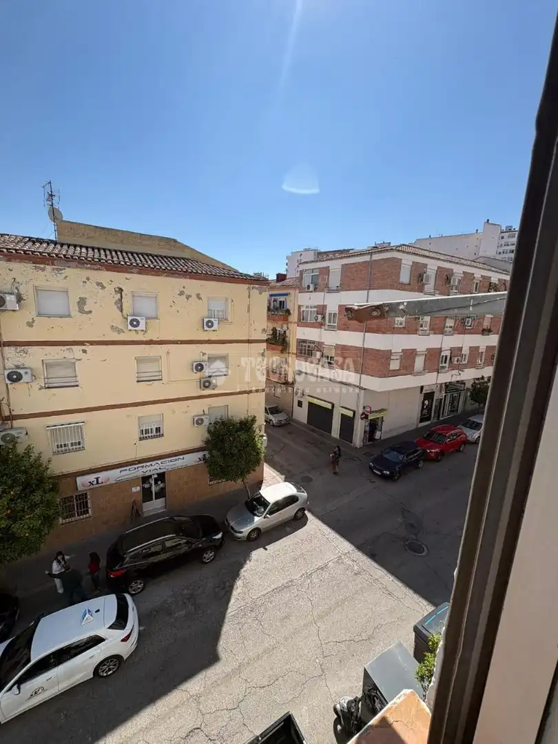 Exterior view of Flat for sale in  Jaén Capital  with Balcony