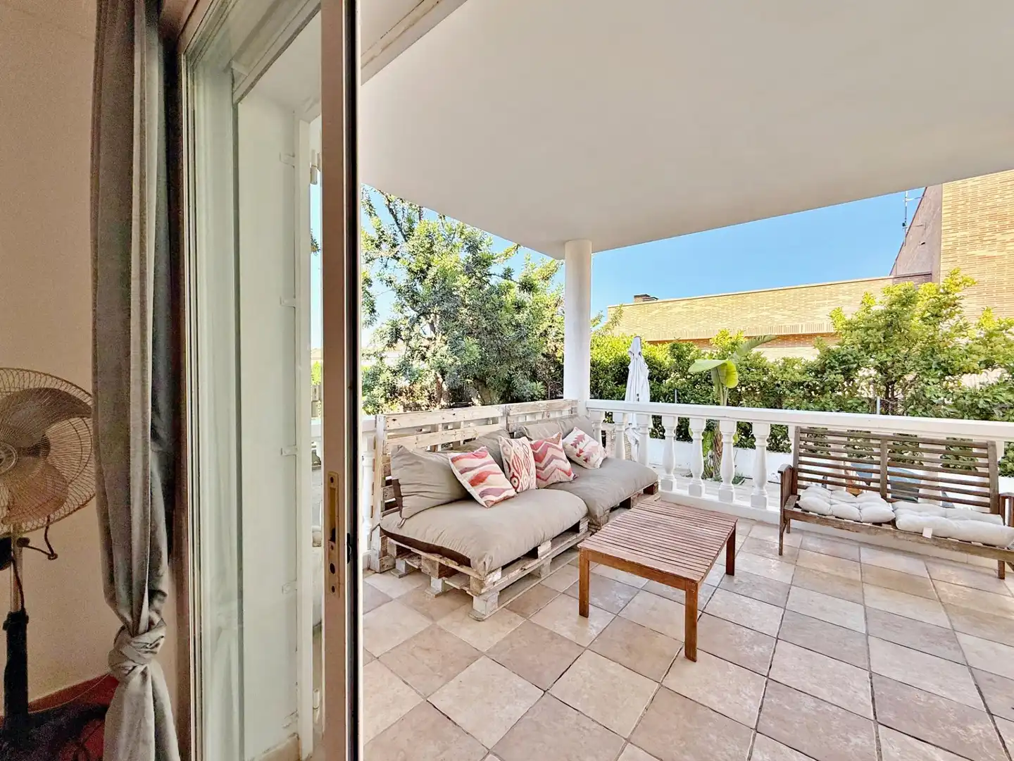Terrassa de Casa o xalet en venda en Llíria amb Aire condicionat, Jardí privat i Terrassa