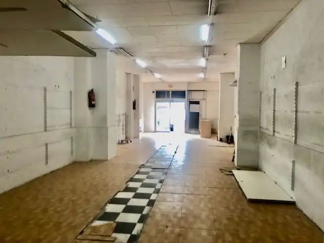 Büro zur Miete in Carrer de Gorgos, Ciutat Universitària