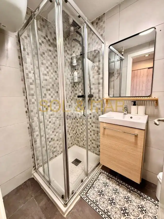 Vivienda con piscina en venta en Manuel Mena Palma, imagen 9