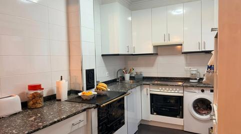 Foto 2 de Pis en venda a Calle Bonifacio del Castillo, 17, Inmobiliaria - Barreda, Cantabria