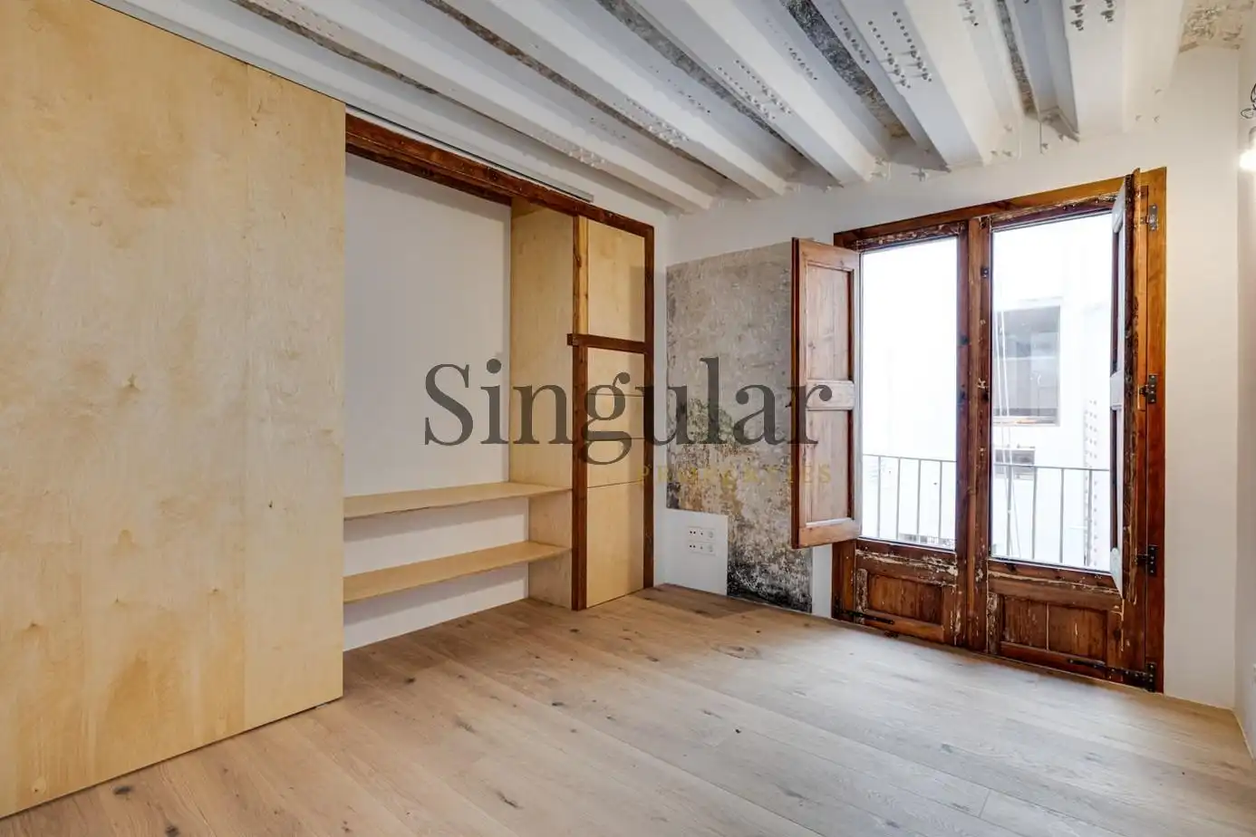 Habitación de Dúplex en venta en Barcelona con Calefacción, Terraza y Trastero