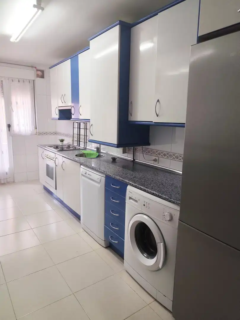 Cuina de Pis en venda en Palencia amb Calefacció i Terrassa